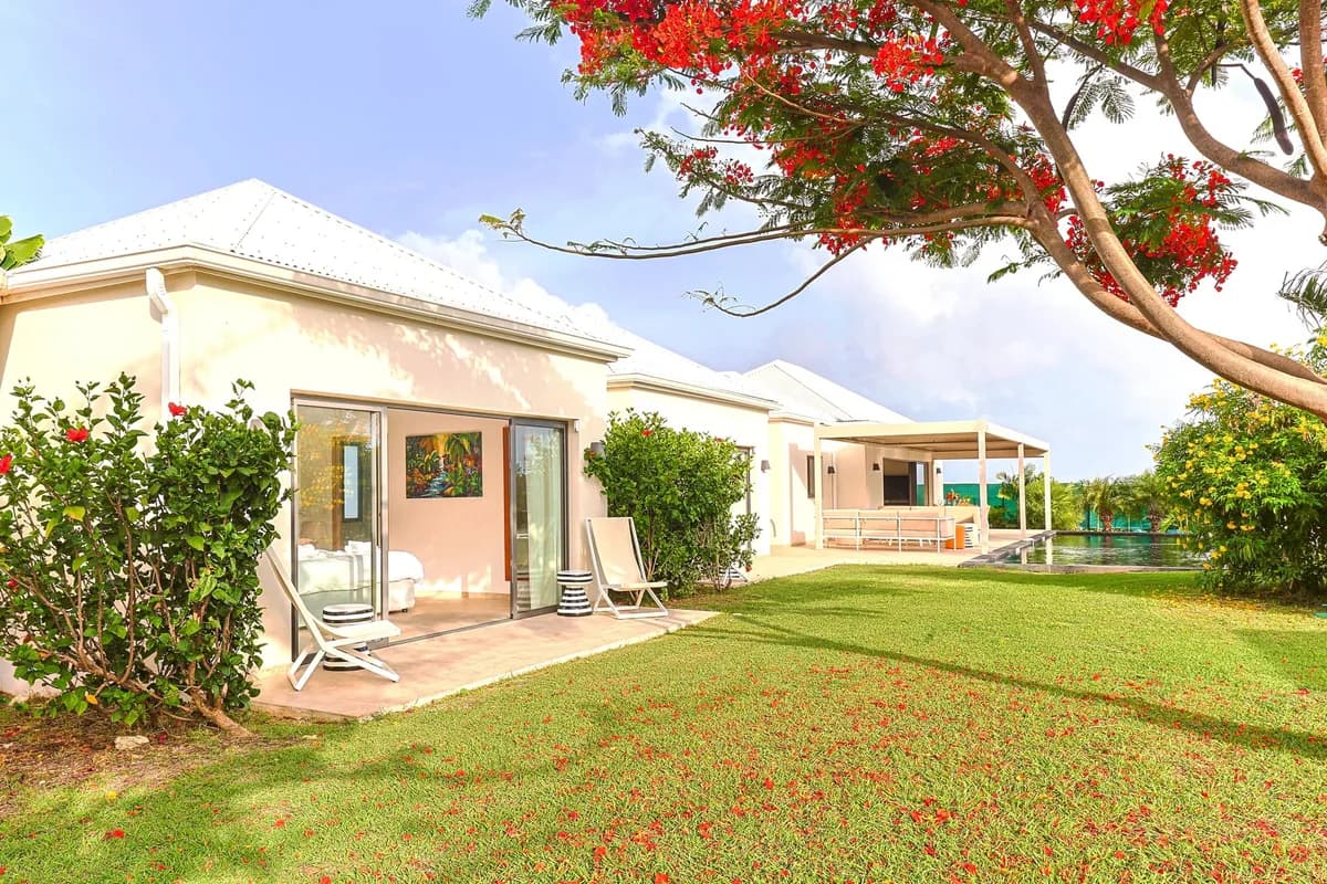Villa Smalt — flamboyant
